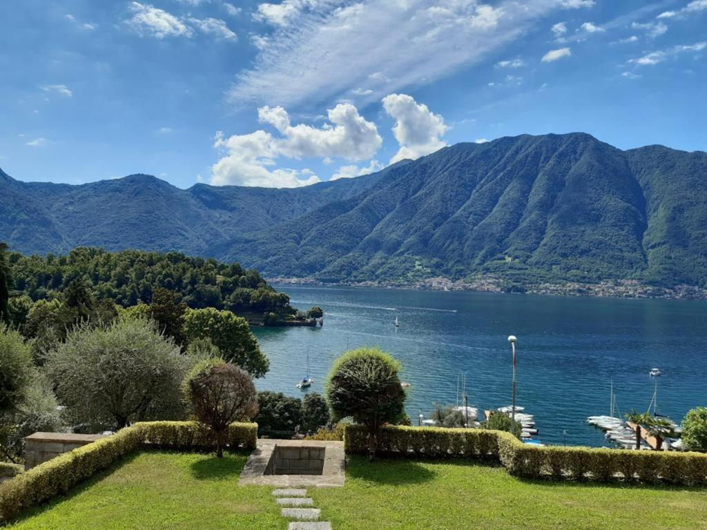 Big Apartment With Lake View And Two Bedrooms Sala Comacina Extérieur photo